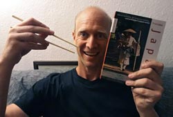 Thomas Bauer mit seinem Buch 